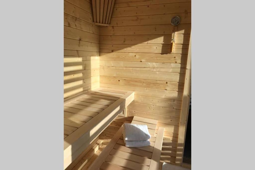 Orchardhouse Farmhouse, Wellness Chrast  المظهر الخارجي الصورة